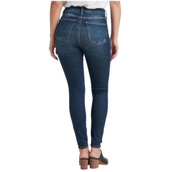 *Coming Soon* Silver Women's High Rise Infinite Fit Skinny Jeans Dark Indigo - Picture 2 of 2